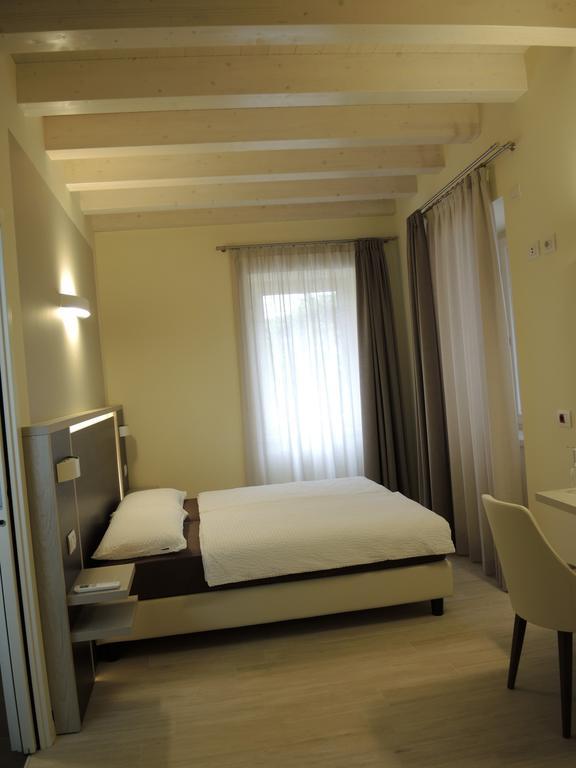 Bed And Breakfast Casa Mosole 말세진느 객실 사진